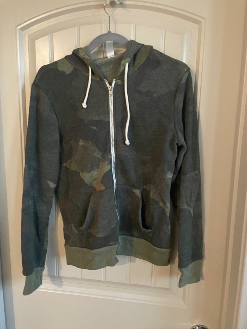 Camouflage Sweatshirt Size Small
